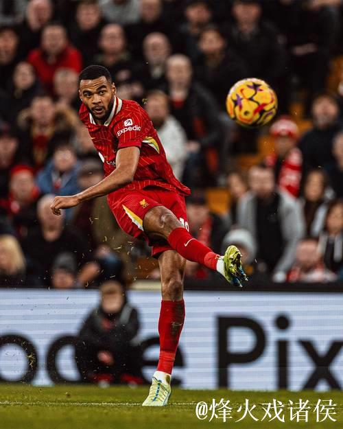 英超-加克波破门萨拉赫点射 利物浦2-2曼联