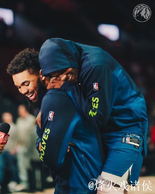 爱德华兹35分三分球创纪录 森林狼客场轻取奇才