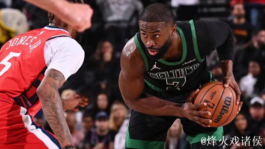 布朗50+5怀特29+7 凯尔特人终结快船6连胜